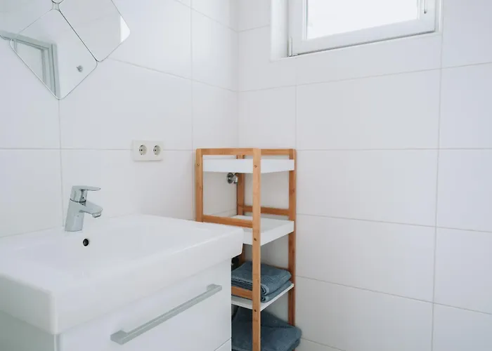 Elisa * קלגנפורט